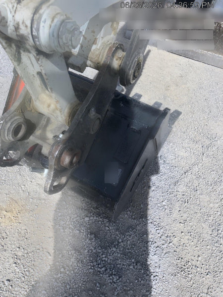 2025 TAKEUCHI 24" Bucket Takeuchi