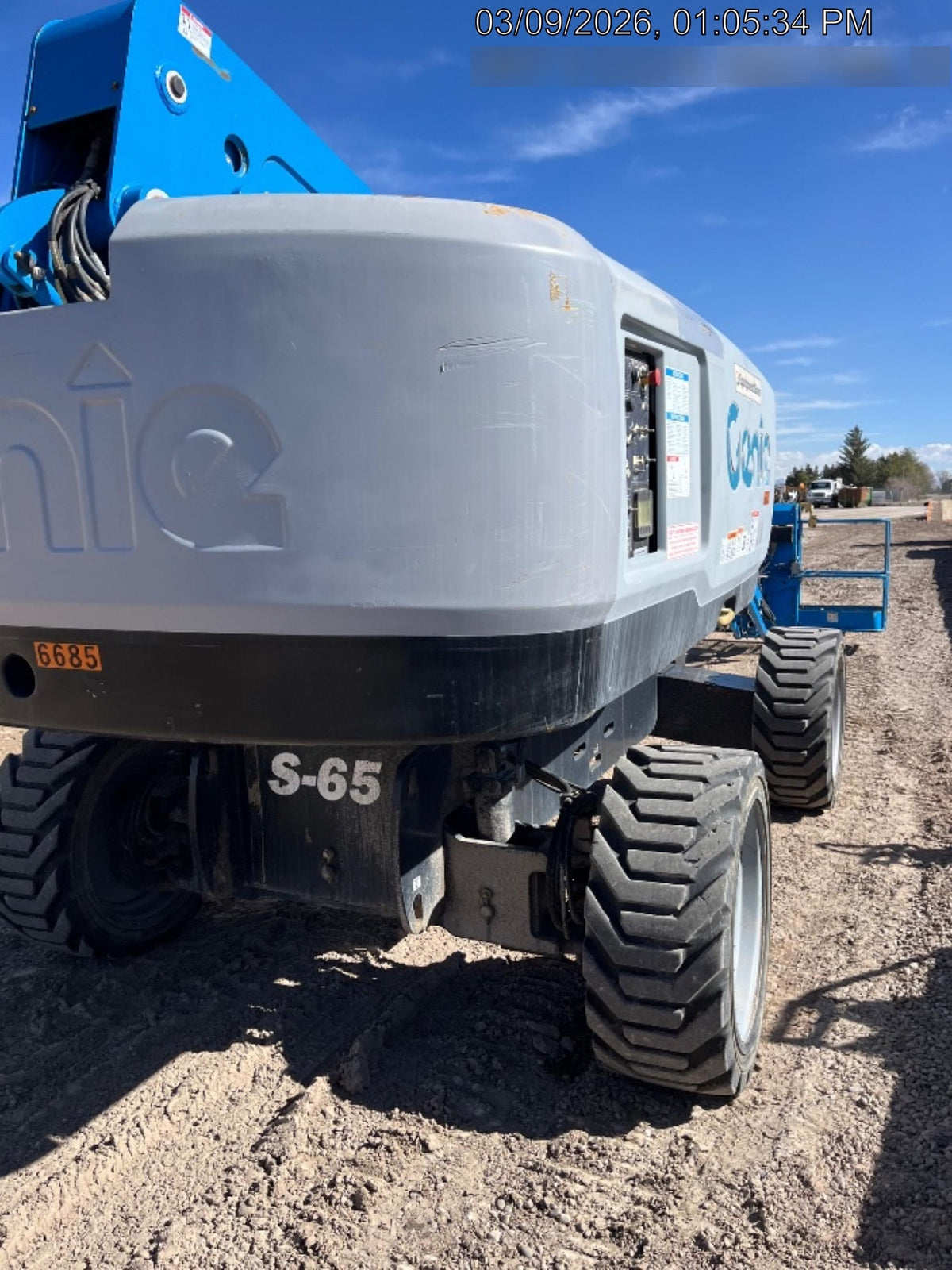 2017 GENIE S-65