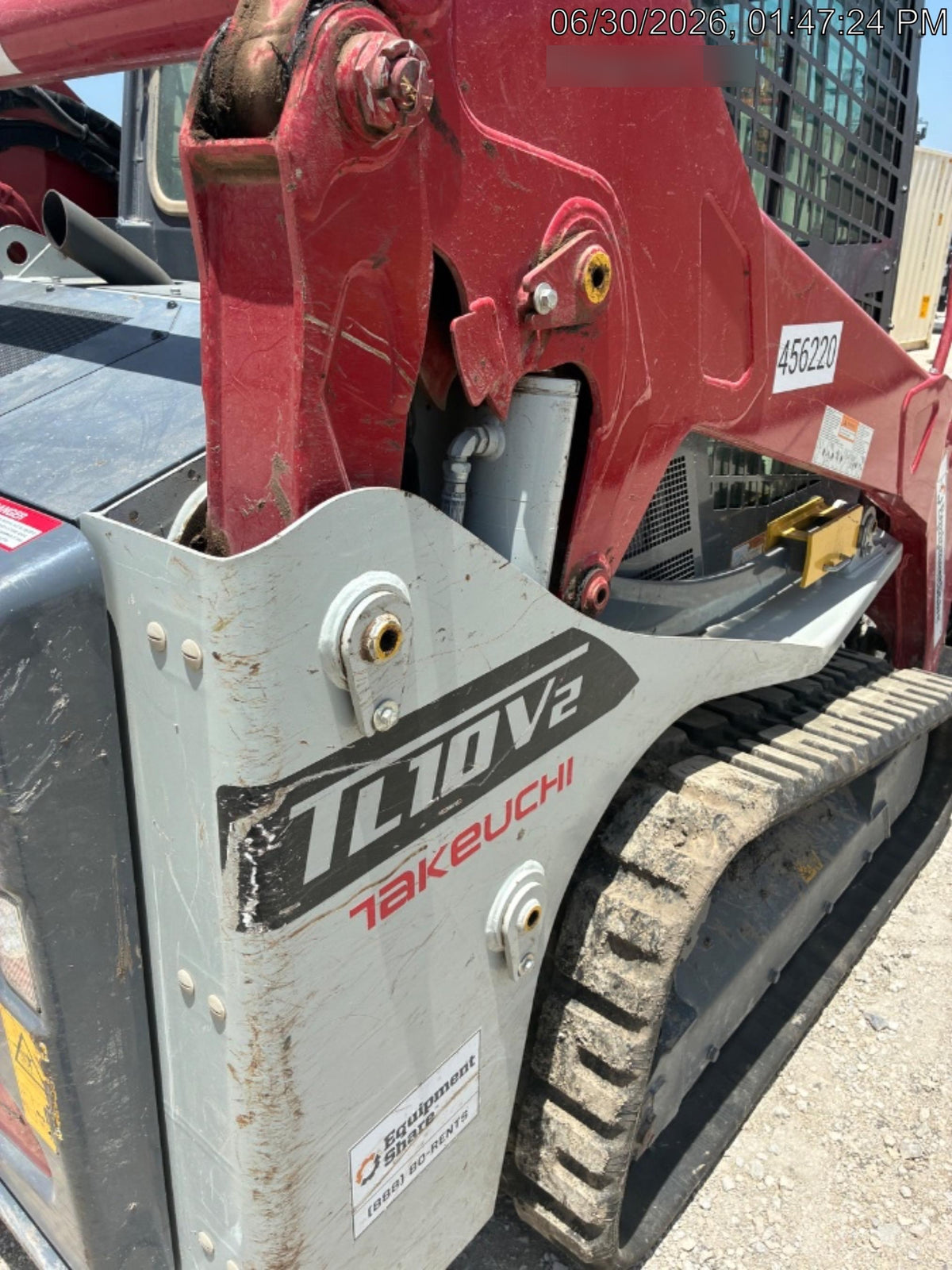 2024 TAKEUCHI TL10V2-CR