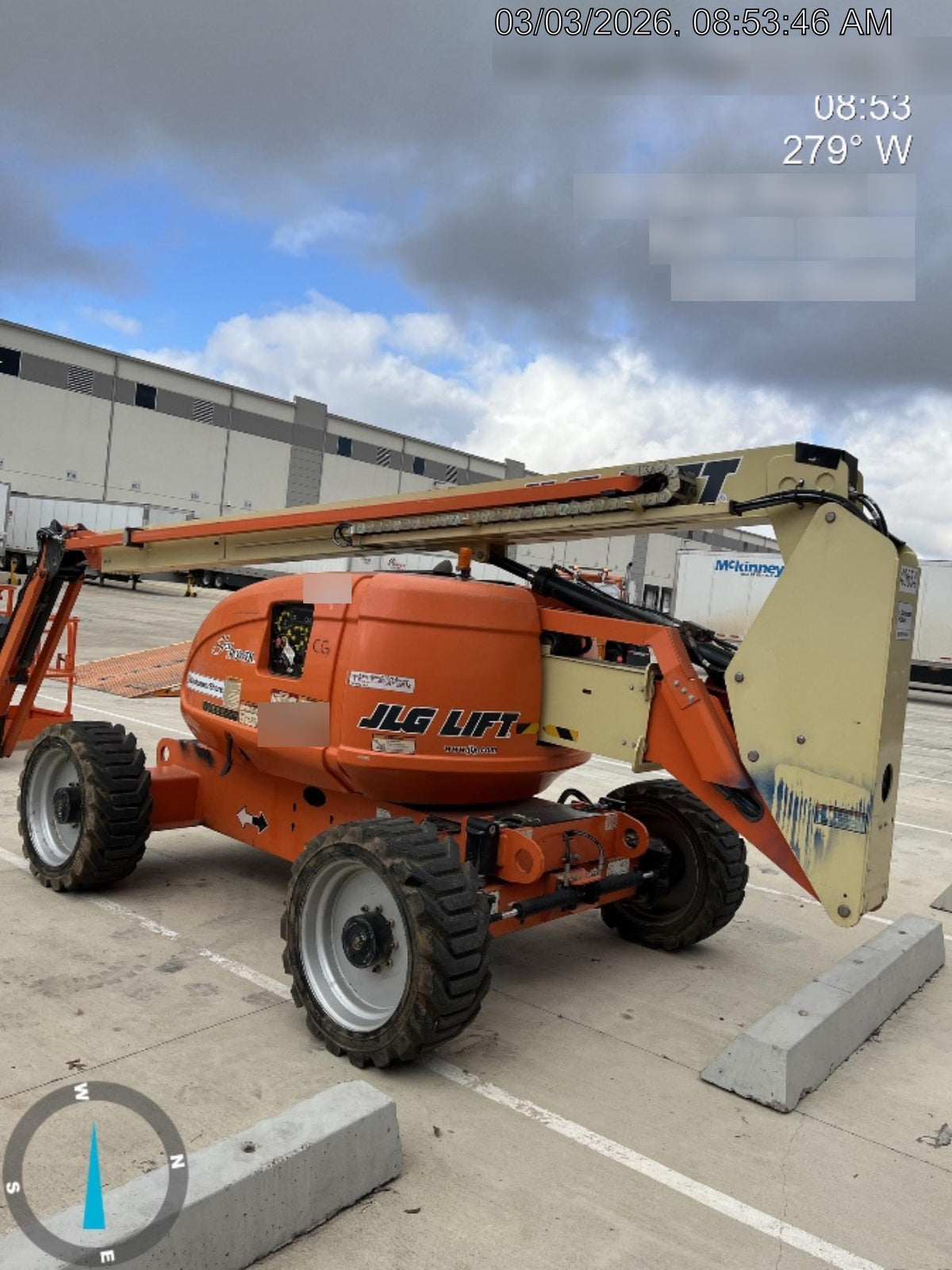 2019 JLG 600AJ