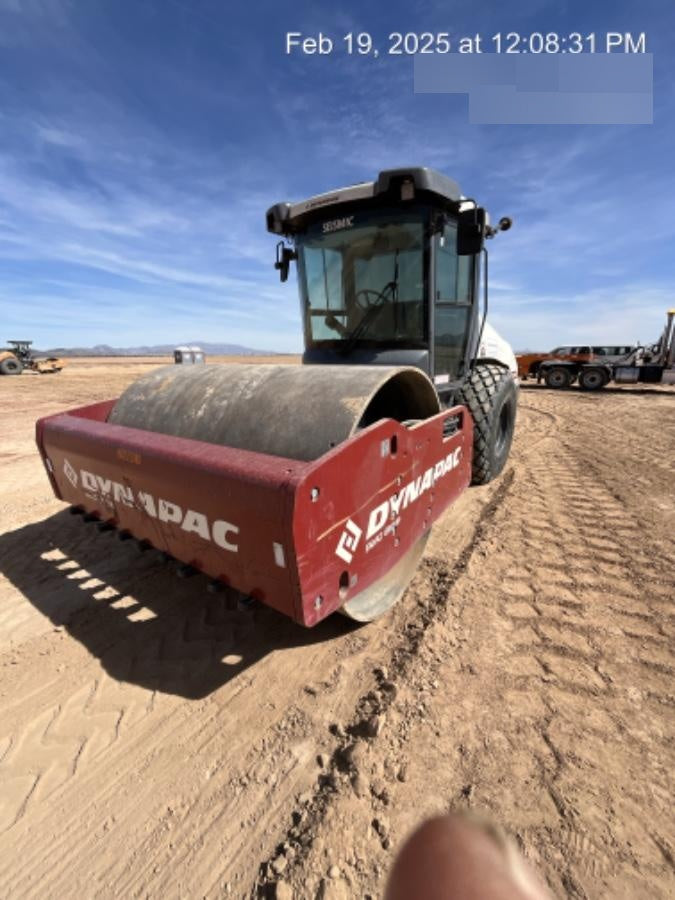 2022 DYNAPAC CA2500D