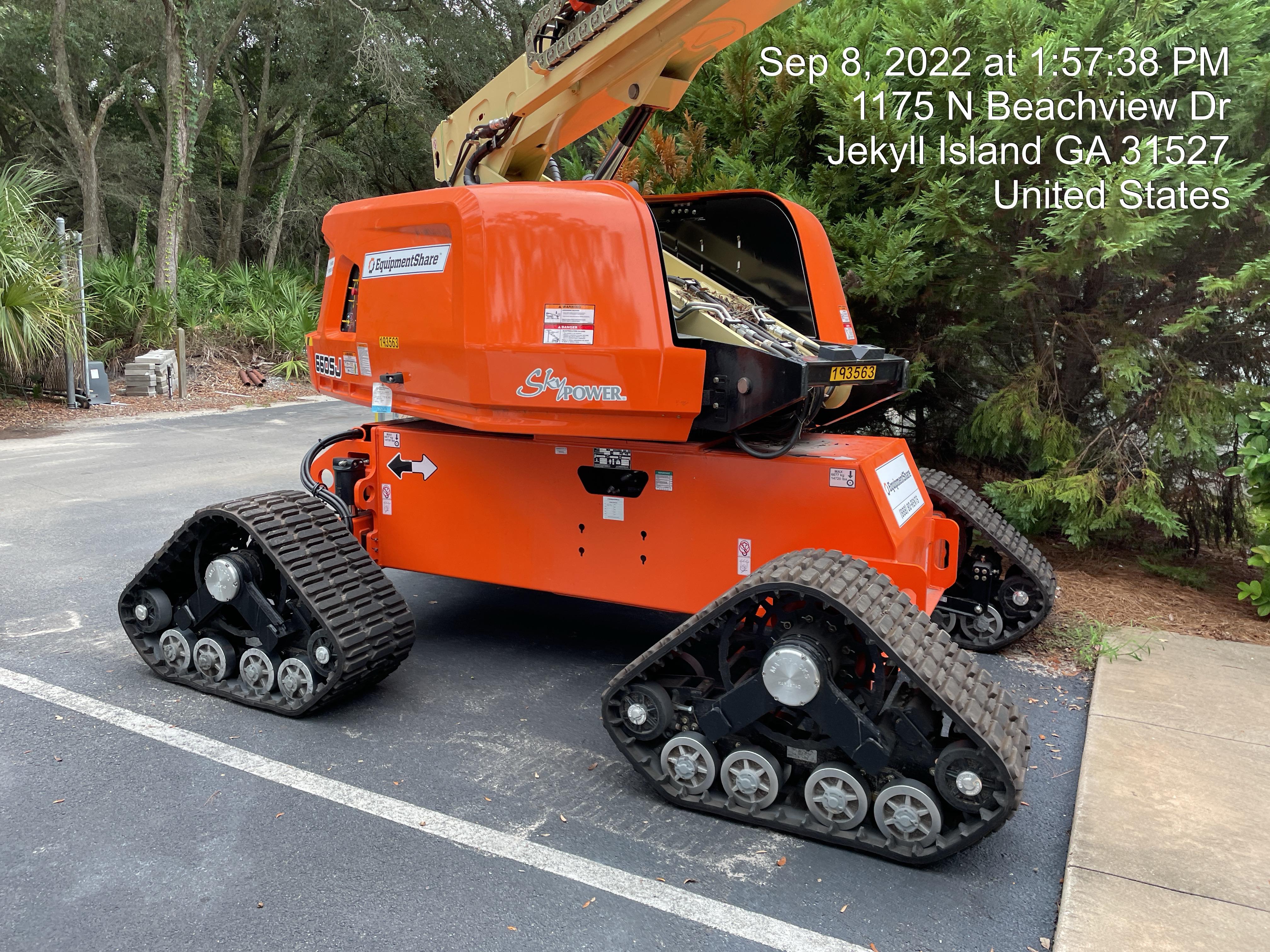 2021 JLG 660SJ Quad Track