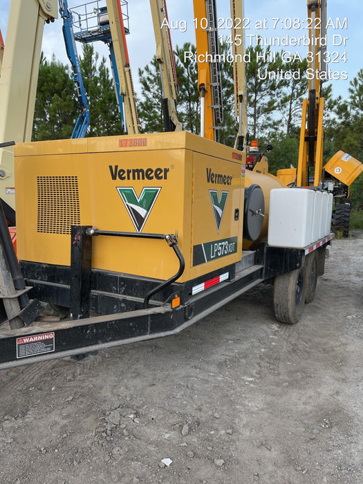 2021 Vac-Tron LP573XDT T4 Koehler Diesel Engine, 500 Gallon Debris Tank, x2 100 Gallon Water Tanks