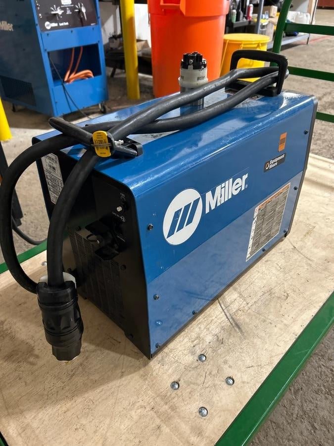 2021 MILLER ELECTRIC XMT 350