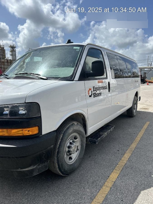 2024 CHEVROLET Express Van - Rental