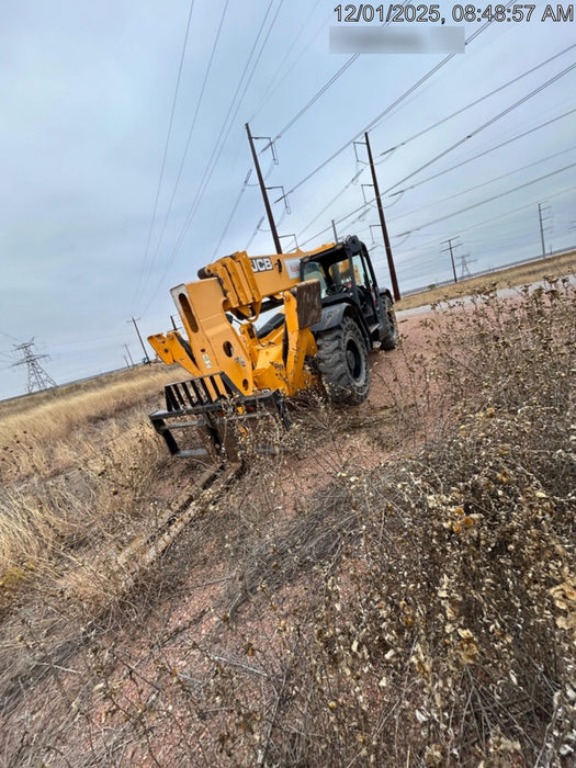 2019 JCB 512-56 109 HP w/Open ROPS, Beacon, Aux Hydraulics, Worklights, Solid Tires 60" Carriage/Forks