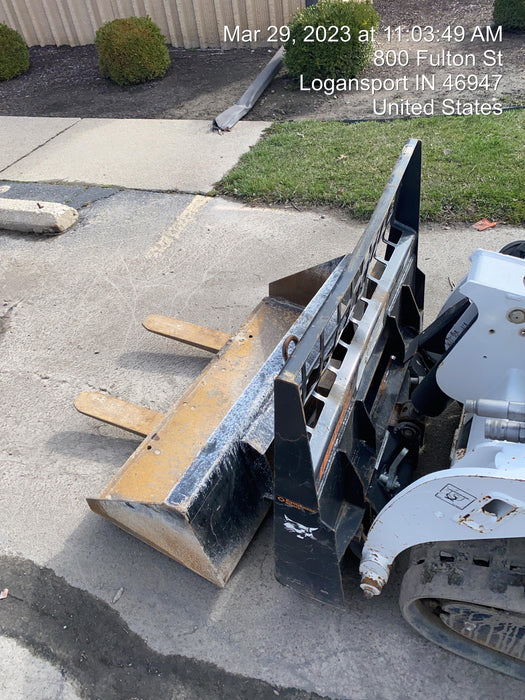 2020 BOBCAT 48" Pallet Forks - Bobcat