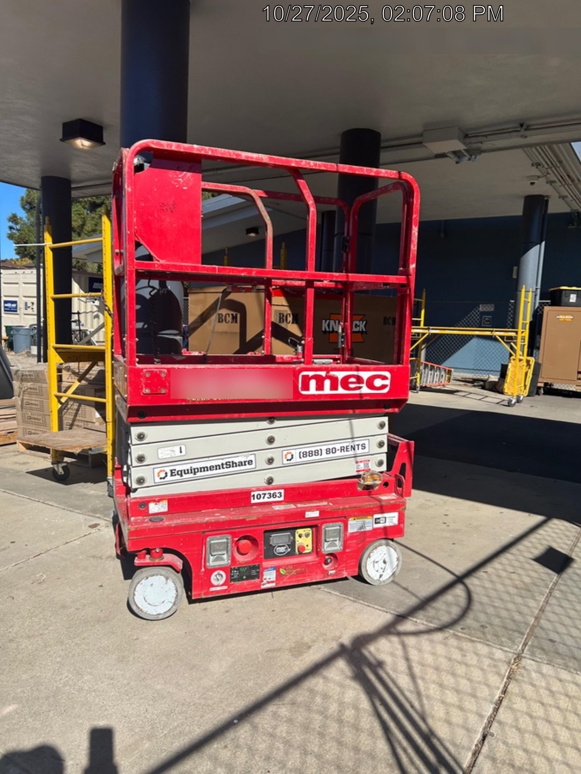 2020 MEC 1330SE Solid NM Tires, Steel Swing out Doors, LCS, Beacon, 900W Inverter