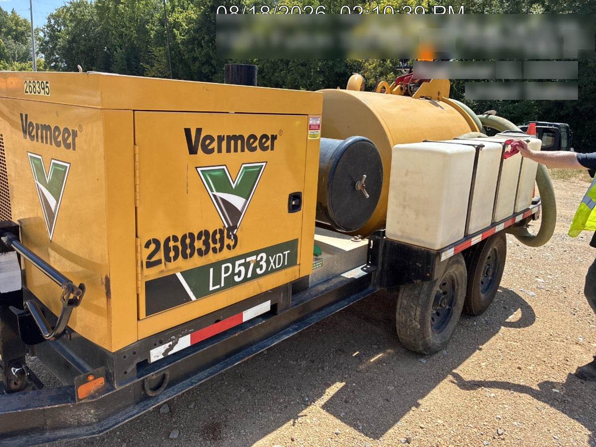 2023 VAC-TRON LP573XDT
