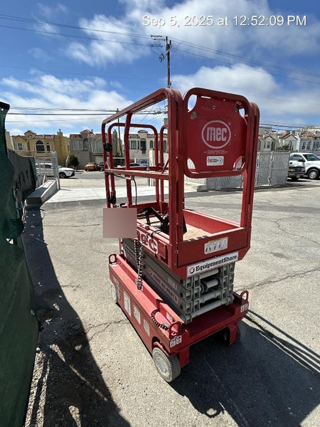 2020 MEC 1330SE Solid NM Tires, Steel Swing out Doors, LCS, Beacon, 900W Inverter