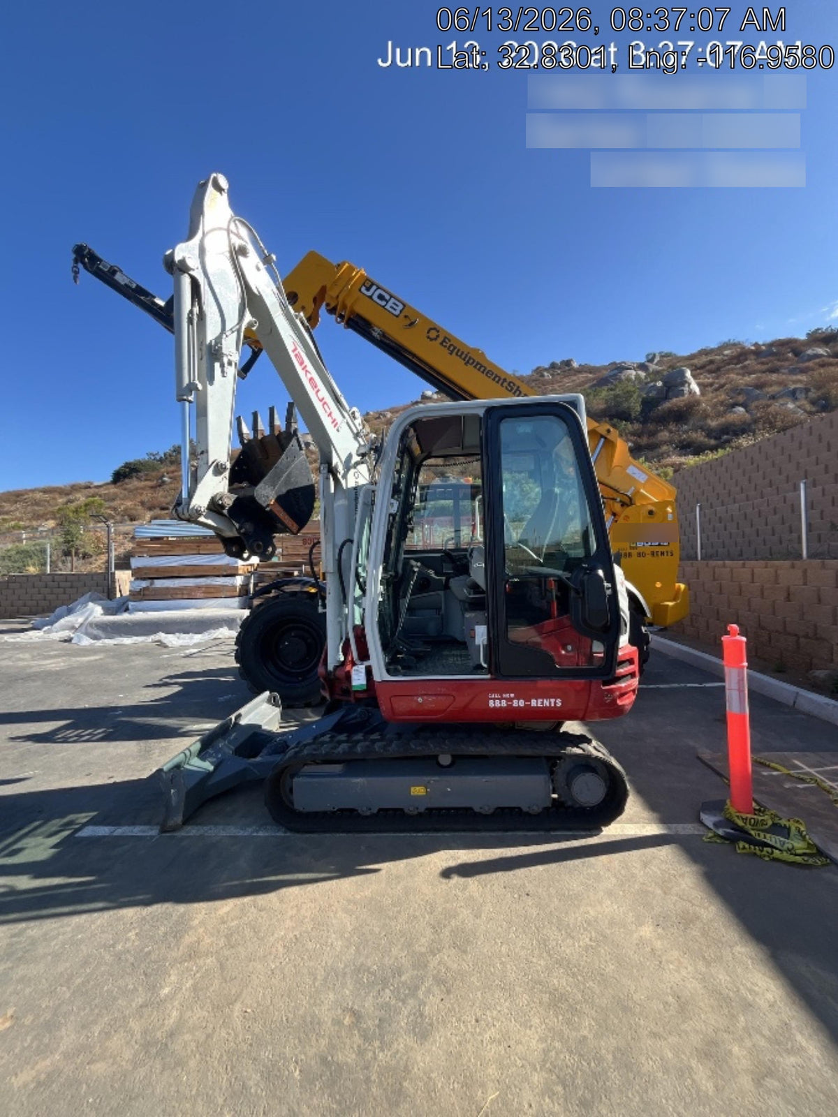 2025 TAKEUCHI TB235-2CR