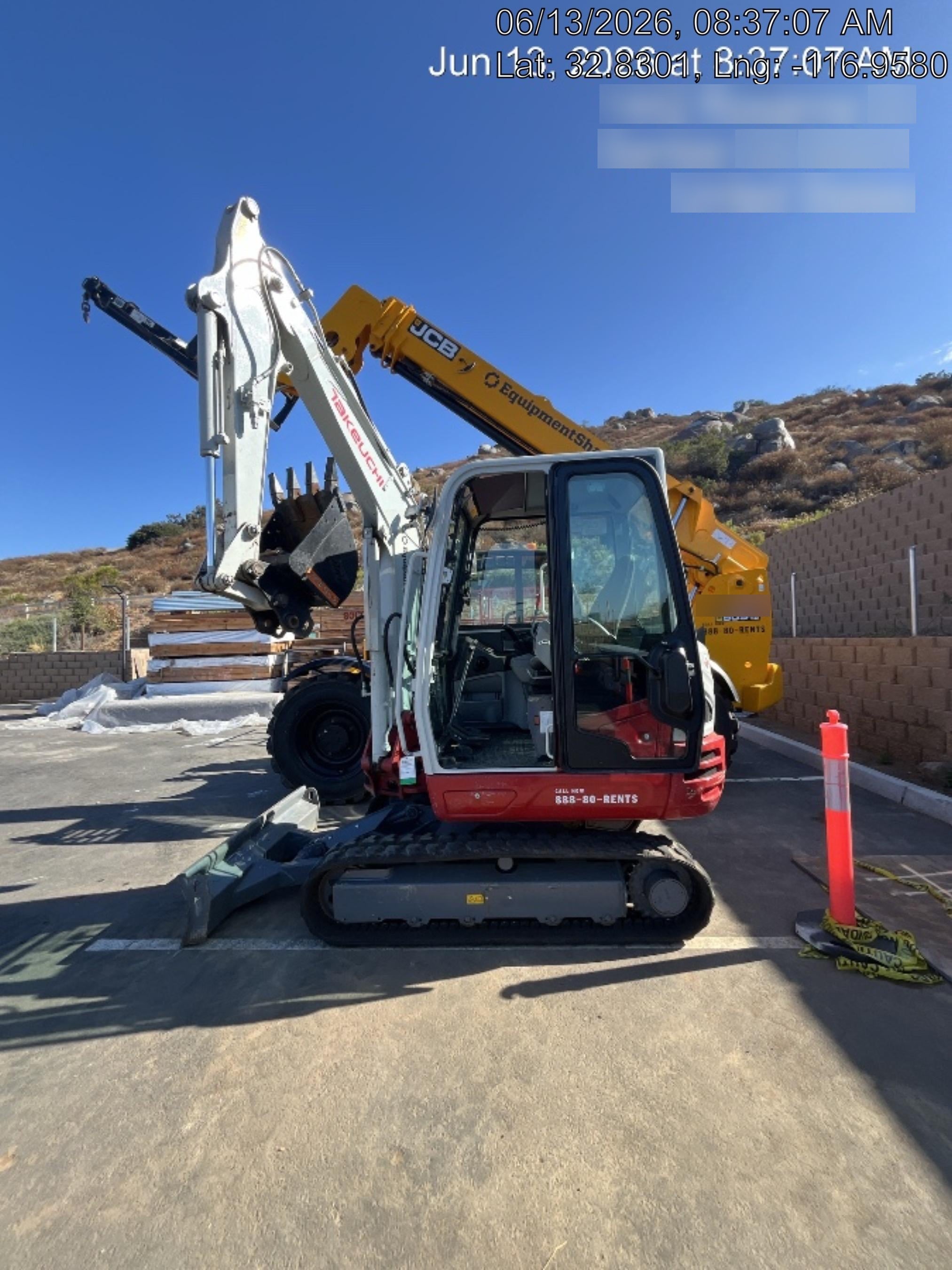2025 TAKEUCHI TB235-2CR