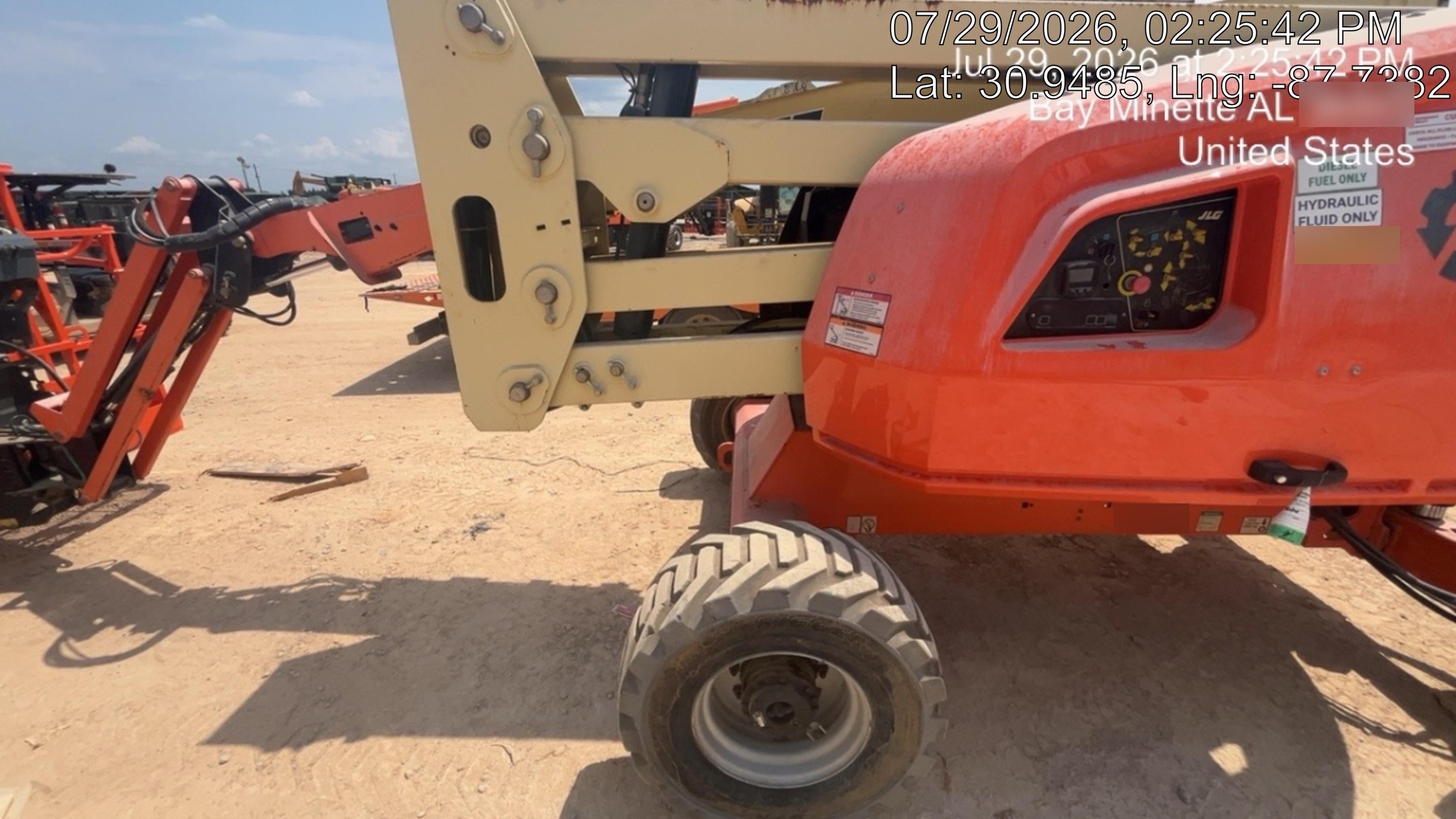 2019 JLG 450AJ