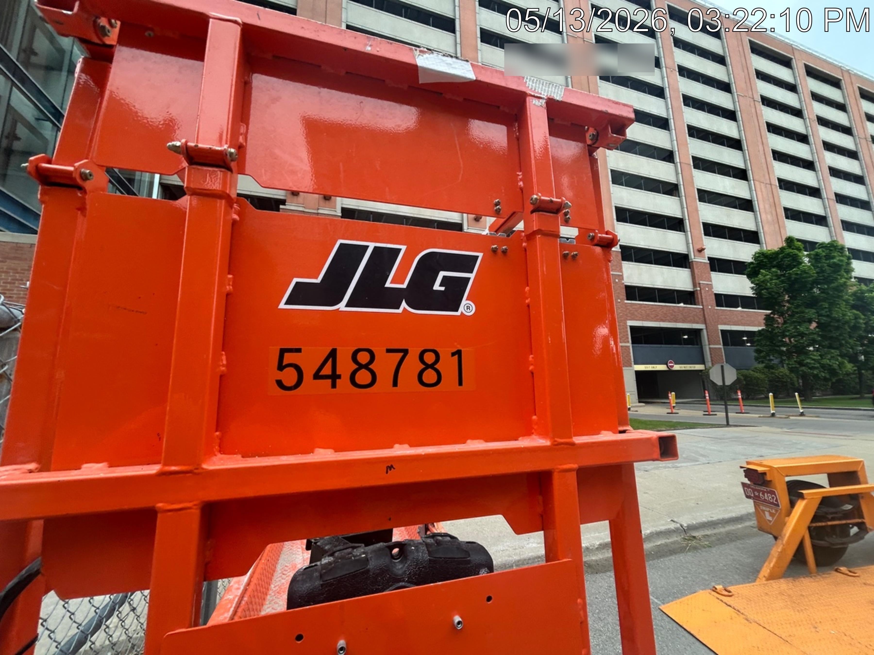 2025 JLG ES1932