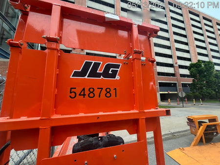 2025 JLG ES1932