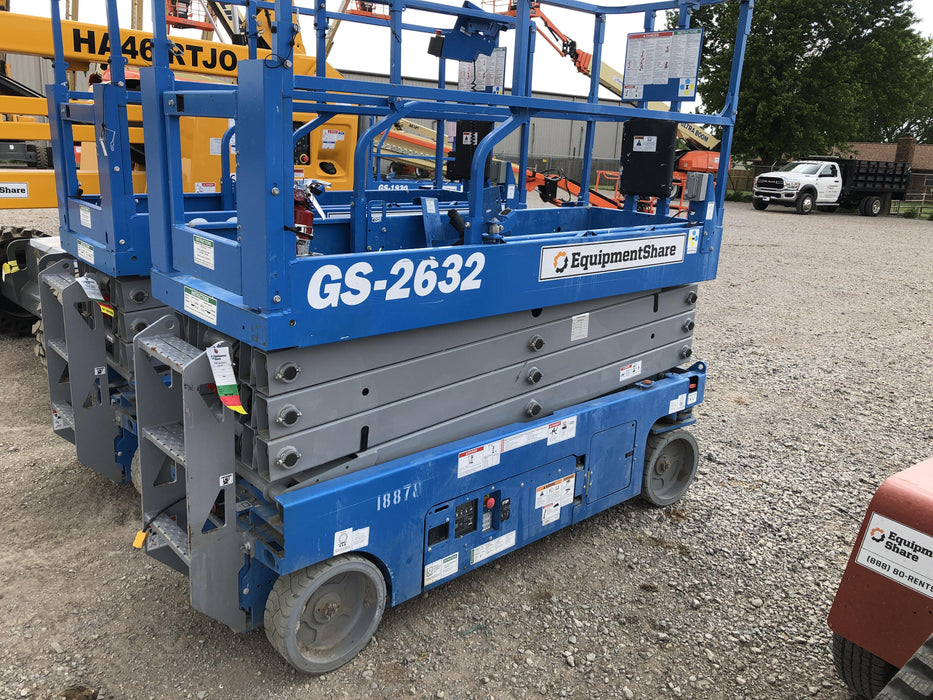 2018 Genie GS-2632 GENIE GS-2632 w/Fixed Rail, Chain Entry