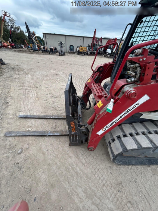 2020 EMKAY 48" Pallet Forks - Emkay