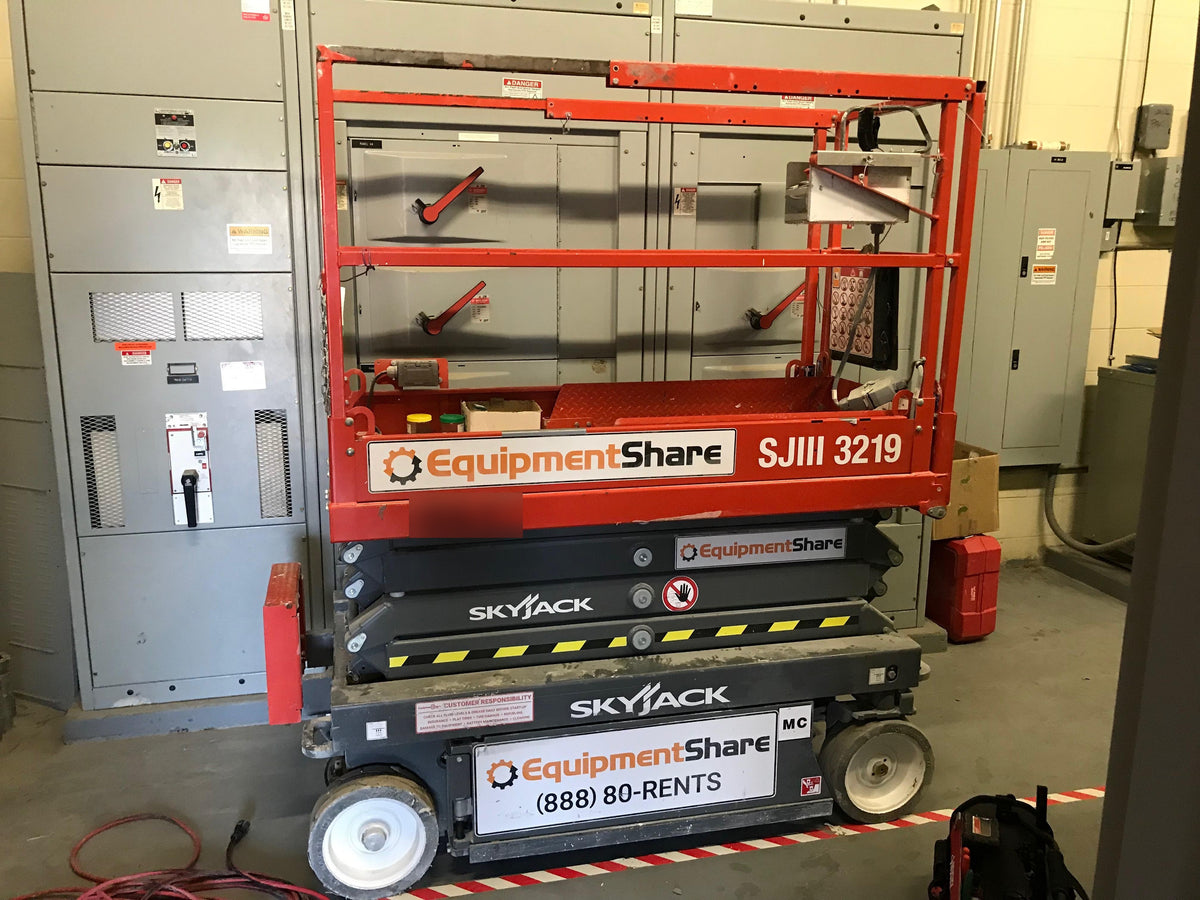 2018 SKYJACK SJIII-3219