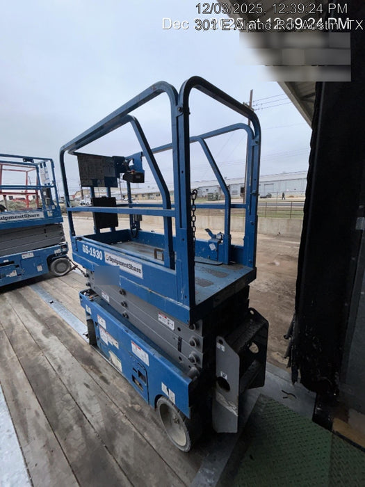 2019 Genie GS-1930 Fixed Rails with Chain Entry