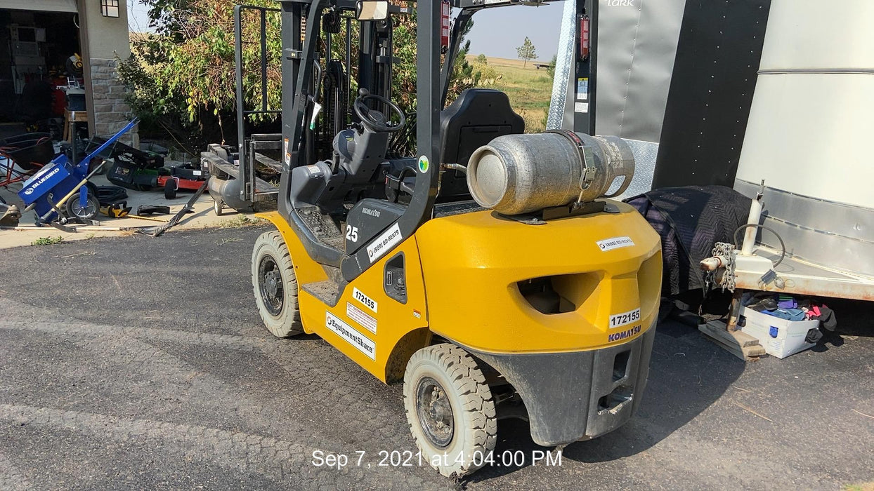 2021 KOMATSU FG25T-16