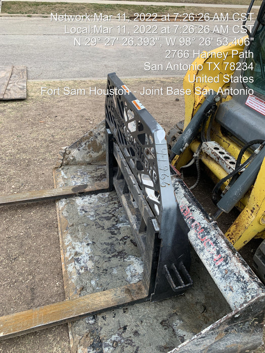 2021 PALADIN 48" Pallet Forks - Paladin