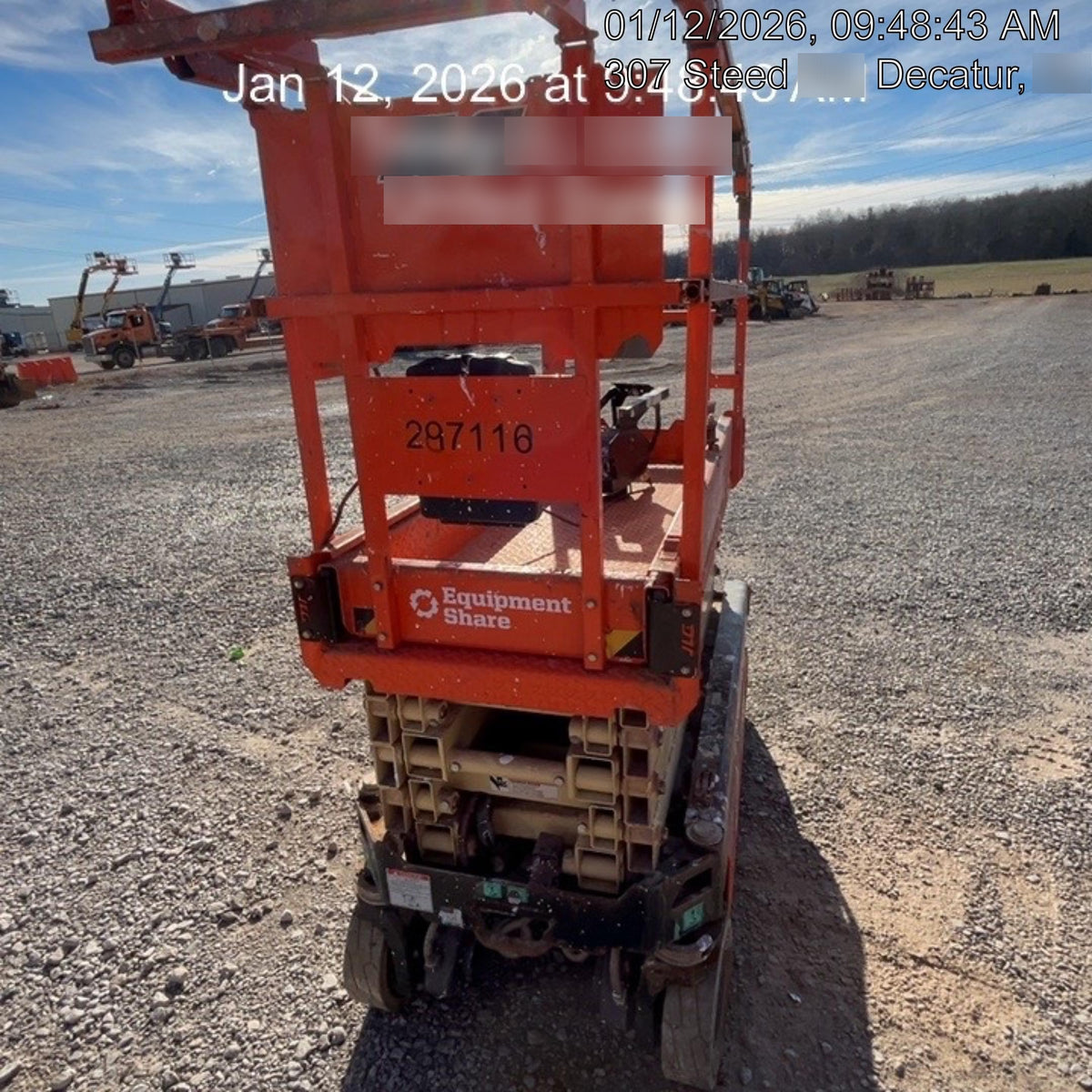 2023 JLG ES1932