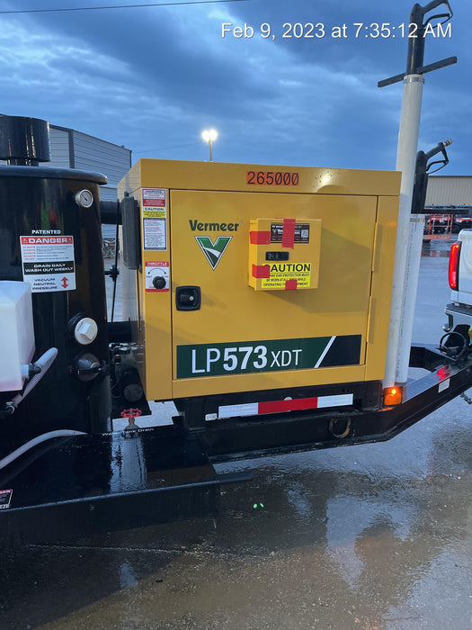 2022 Vac-Tron LP573XDT T4 Koehler Diesel Engine, 500 Gallon Debris Tank, x2 100 Gallon Water Tanks