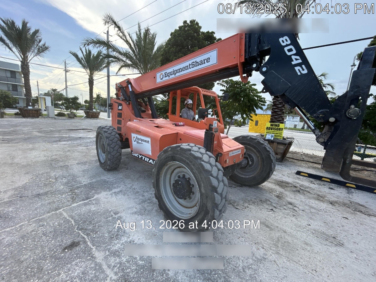 2022 SKYTRAK 8042