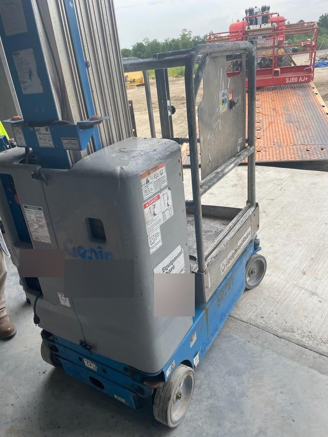 2019 GENIE GR-20