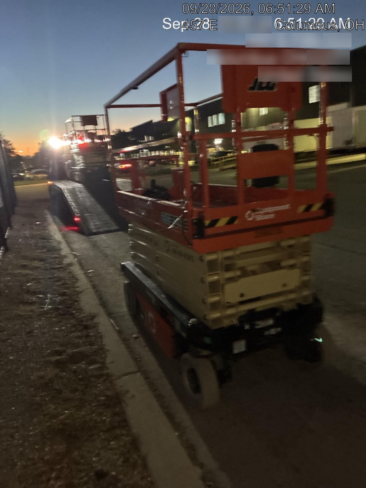 2022 JLG ES3246