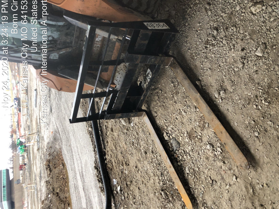 2019 ARROW MATERIAL HANDLING 60" Pallet Forks - Arrow