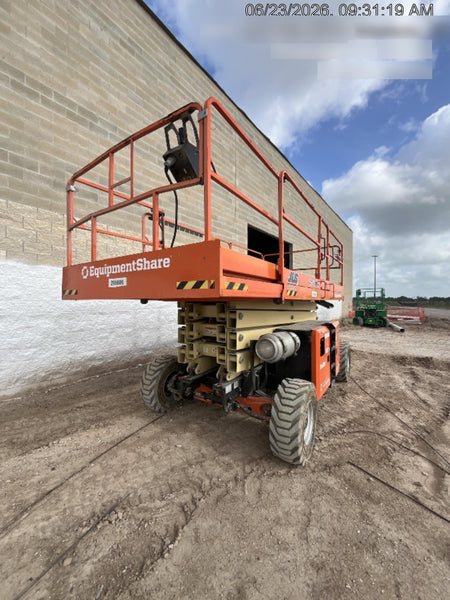 2023 JLG RT4394