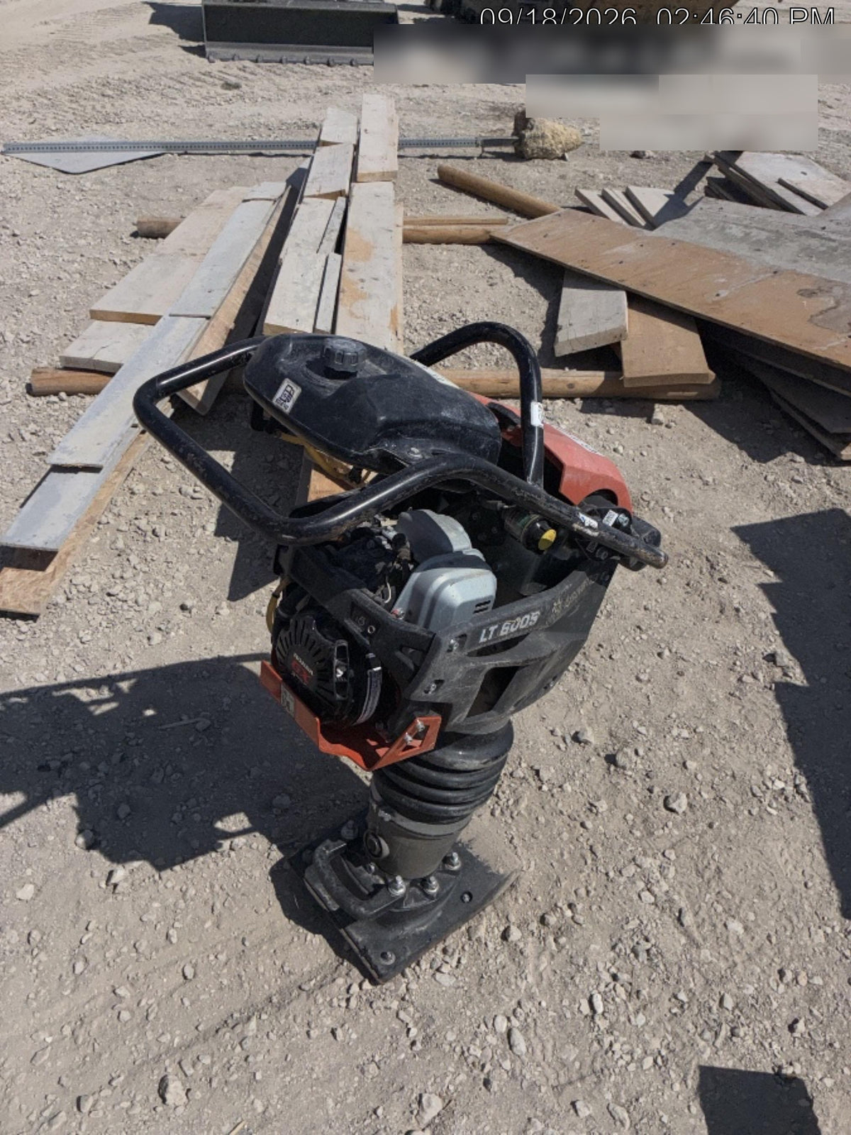 2025 HUSQVARNA LT6005