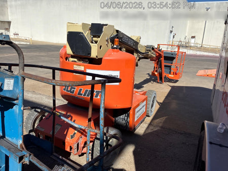 2019 JLG E400AJPN