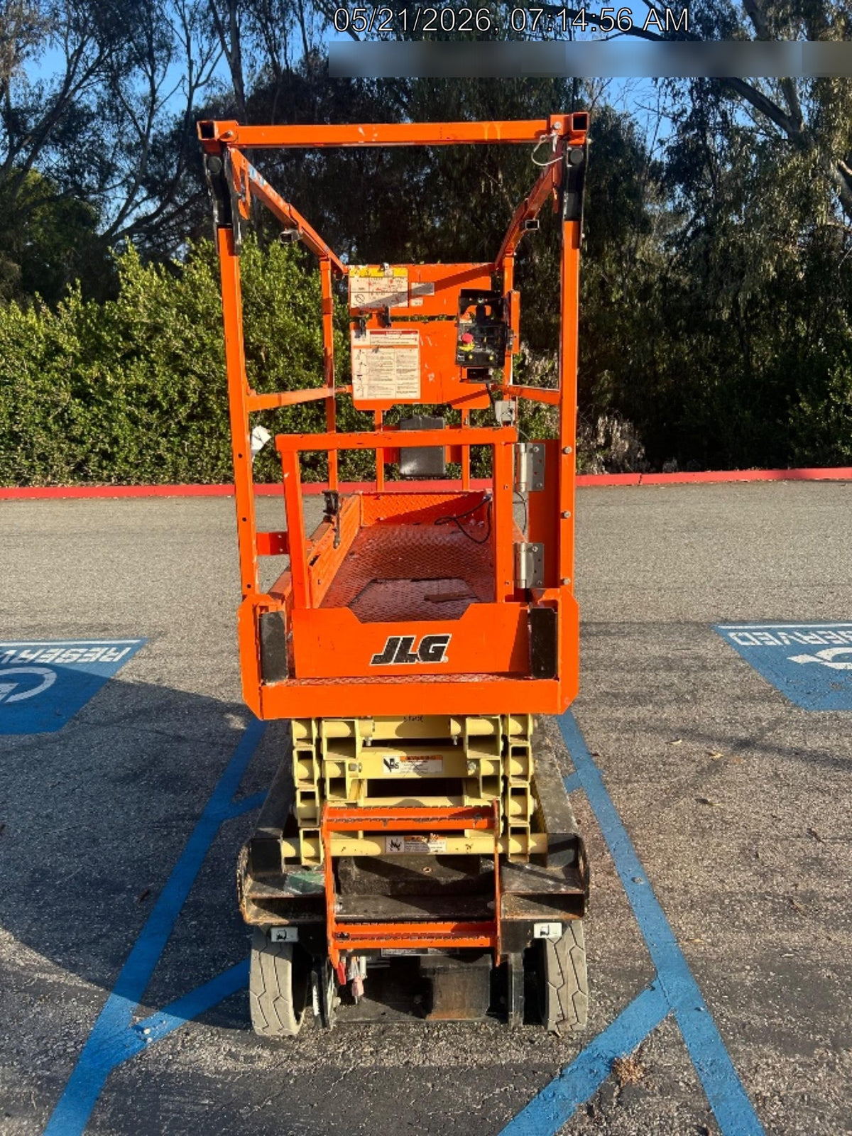 2022 JLG ES1932