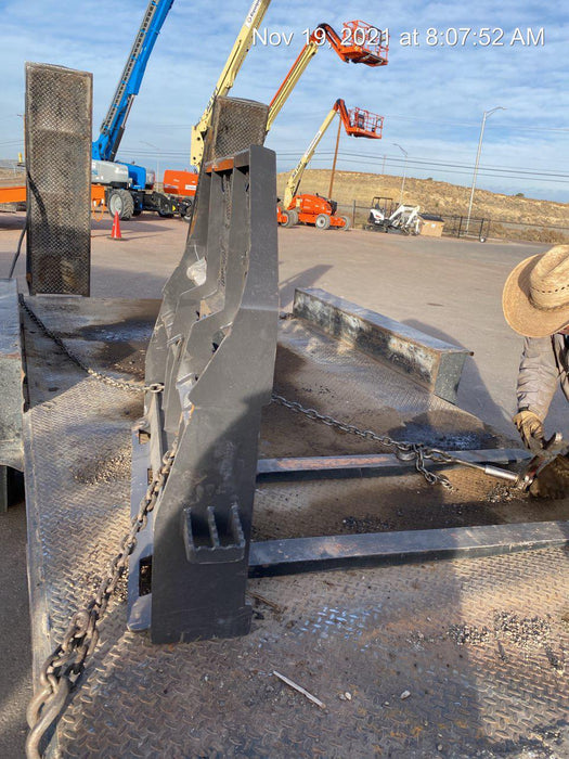 2021 PALADIN 48" Pallet Forks - Paladin