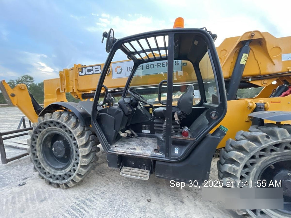 2020 JCB 512-56 Canopy, 74Hp, Solid Tires, Work Lights, Beacon, Aux Hydraulics, Back up Alarm, Lifting Eye, ES Decals
