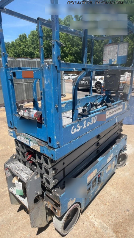 2020 Genie GS-1930 Solid Non Marking Tires, Beacon, Folding rails with half height swing gate