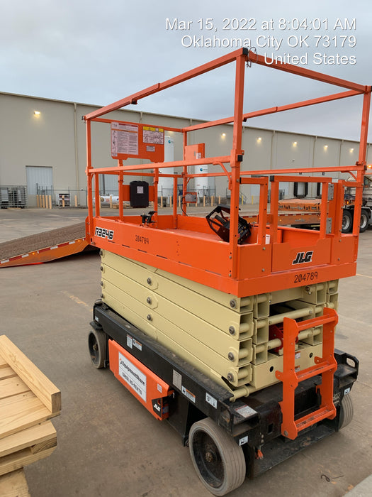 2021 JLG R3246