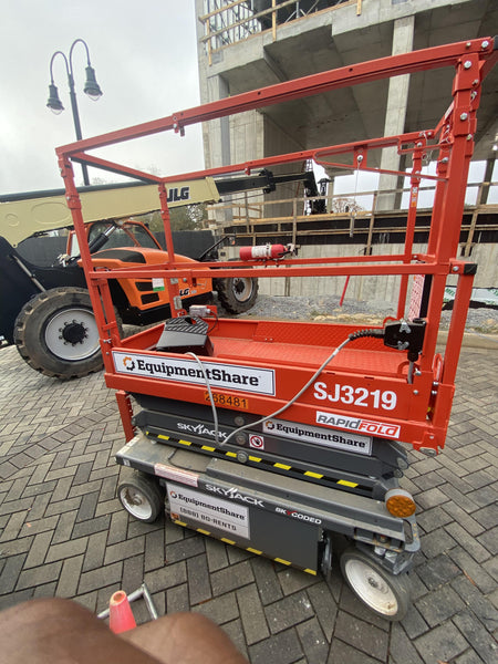 2023 SKYJACK SJ3219
