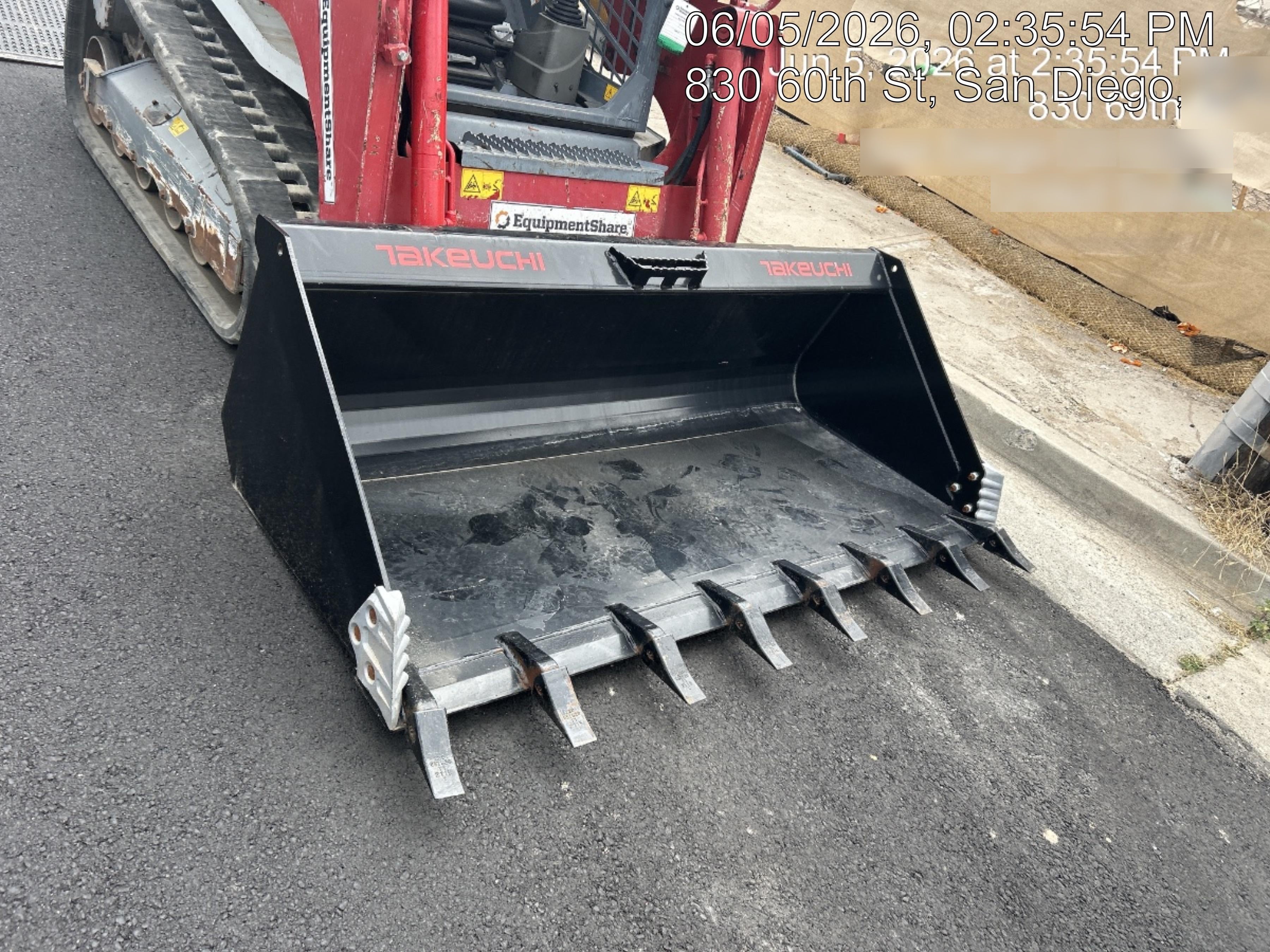 2021 TAKEUCHI TL6R