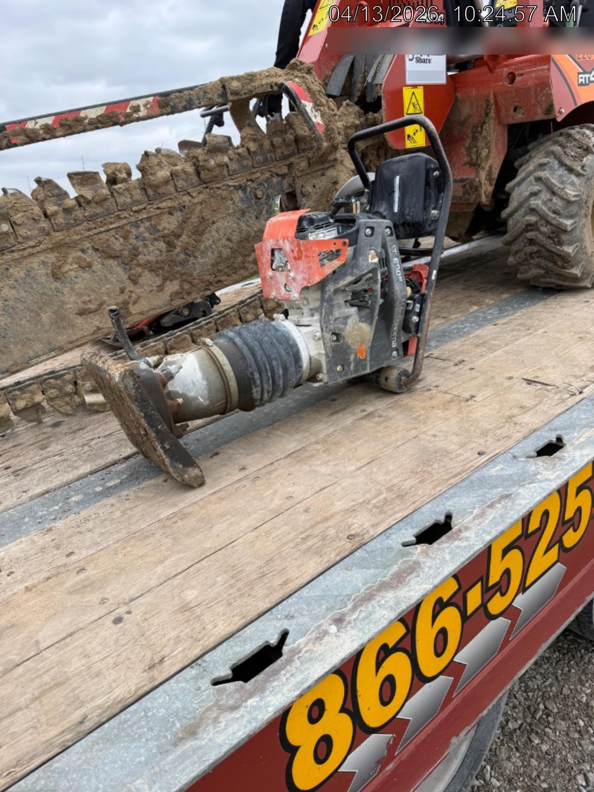 2024 HUSQVARNA LT6005