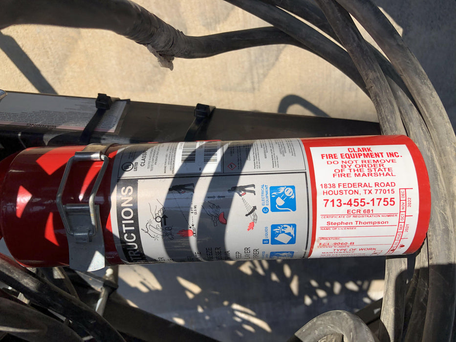 2019 Lincoln Electric Vantage 322 Ready-Pak 3, Two Wheel Trailer, Fender and Light Kit, Cable Rack