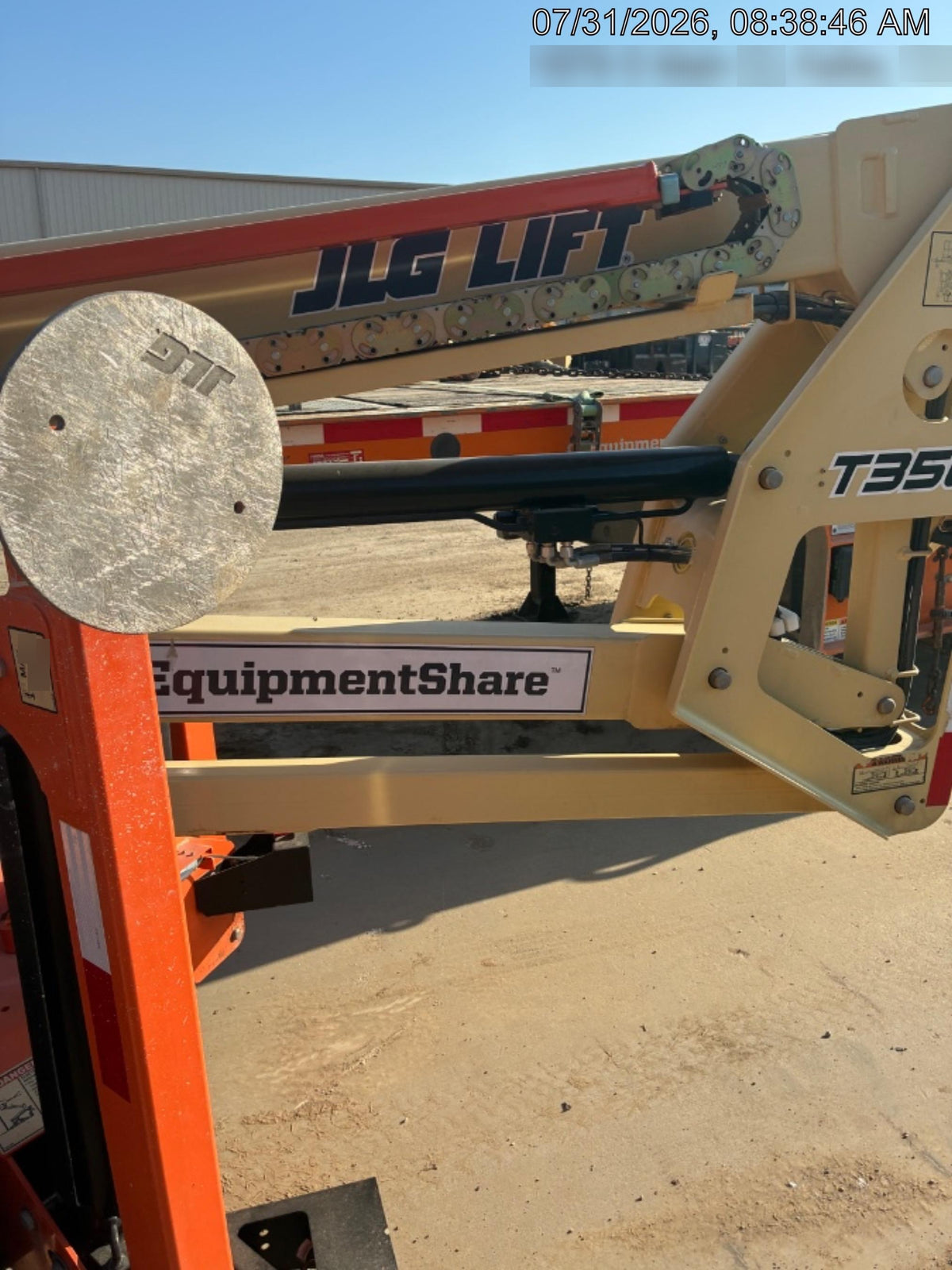 2022 JLG T350
