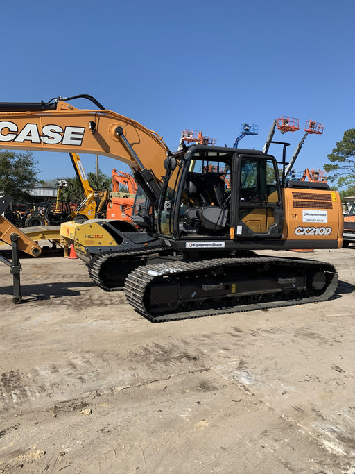2022 CASE CX210D