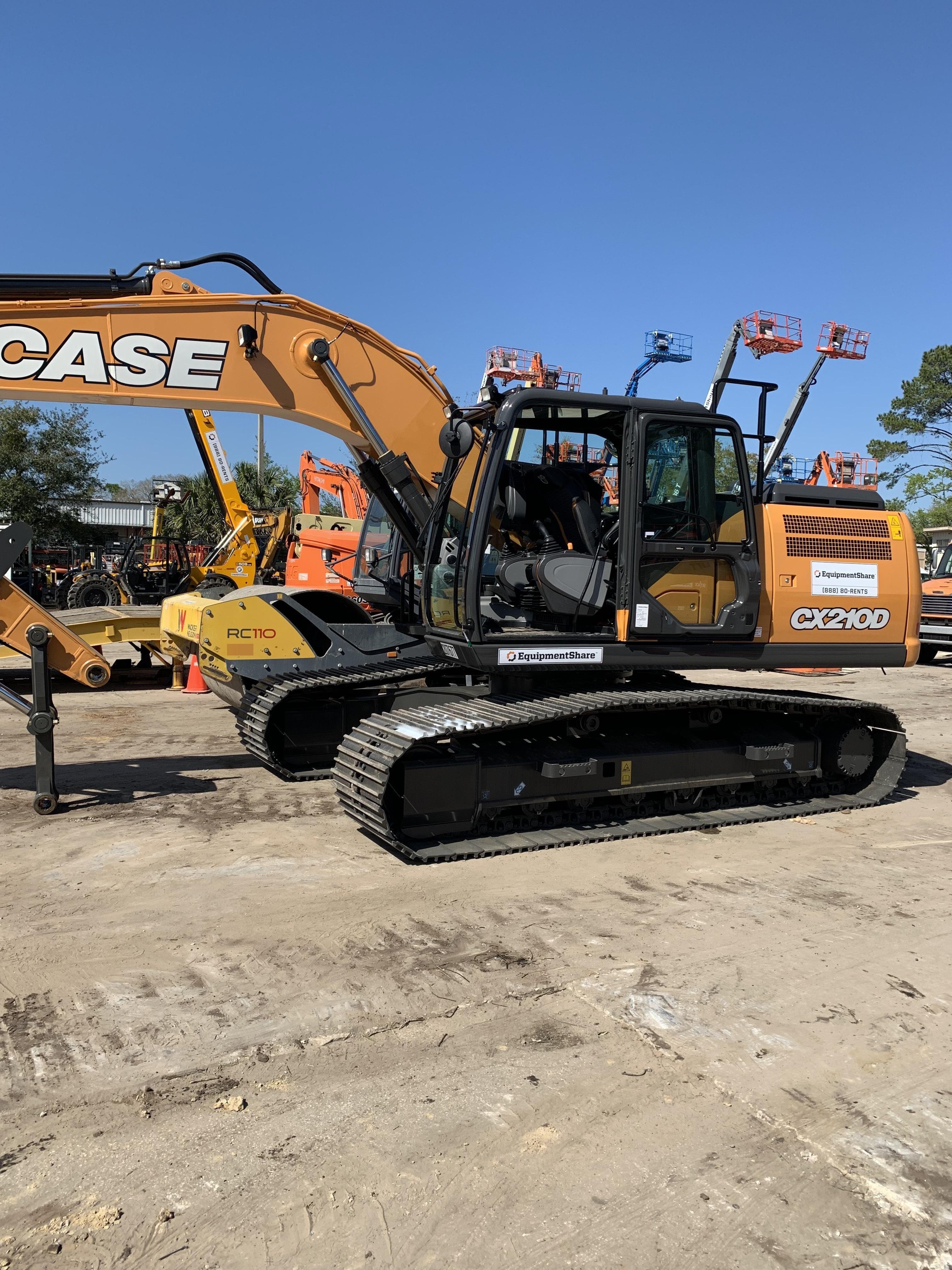 2022 CASE CX210D