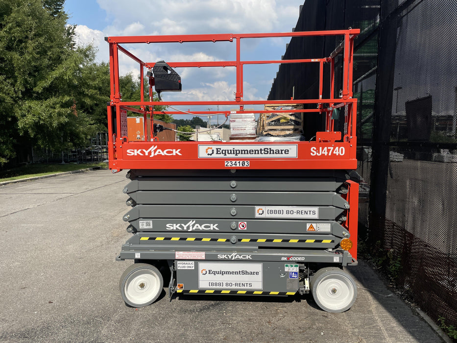2022 SKYJACK SJ4740