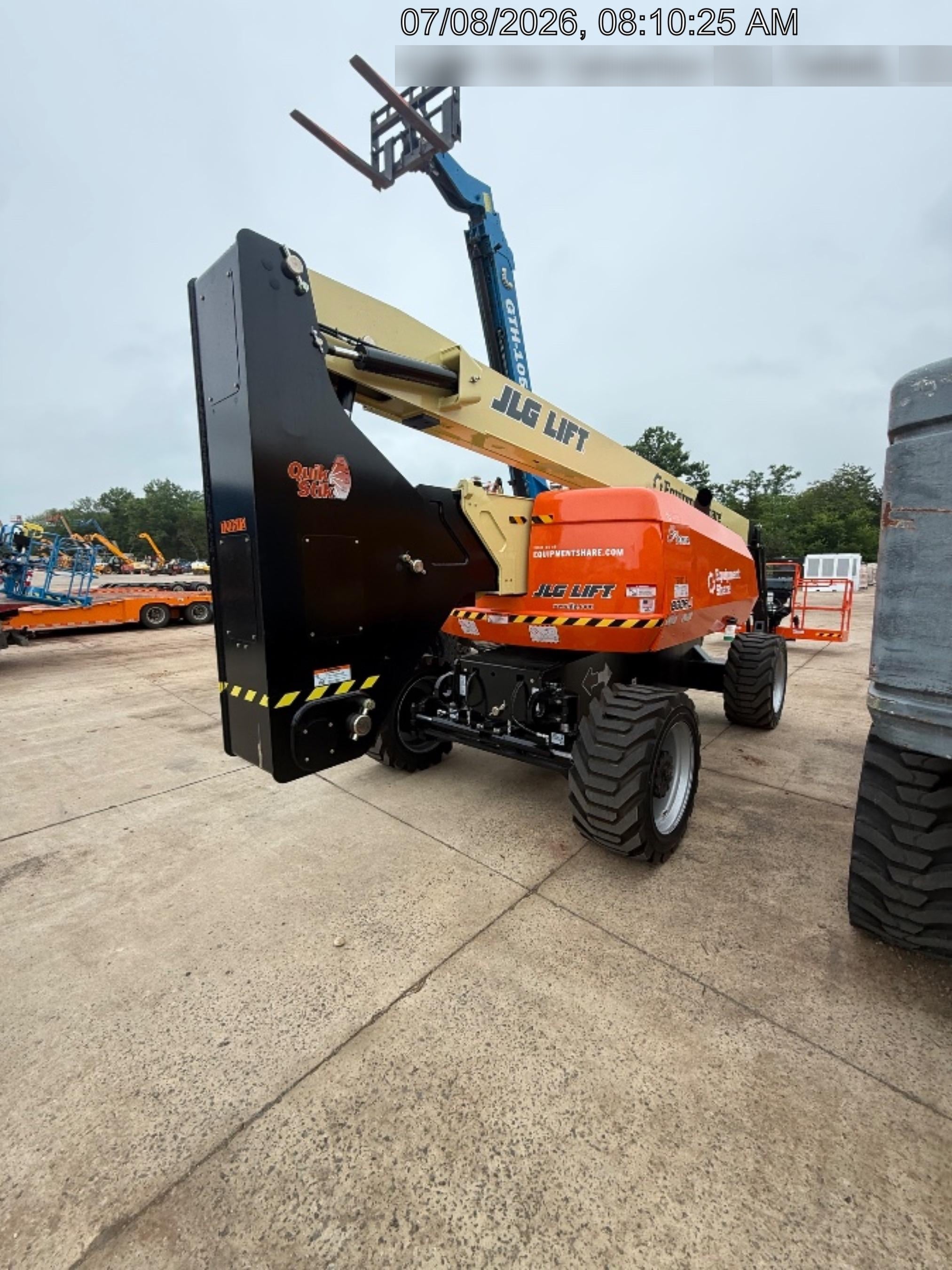 2026 JLG 800AJ