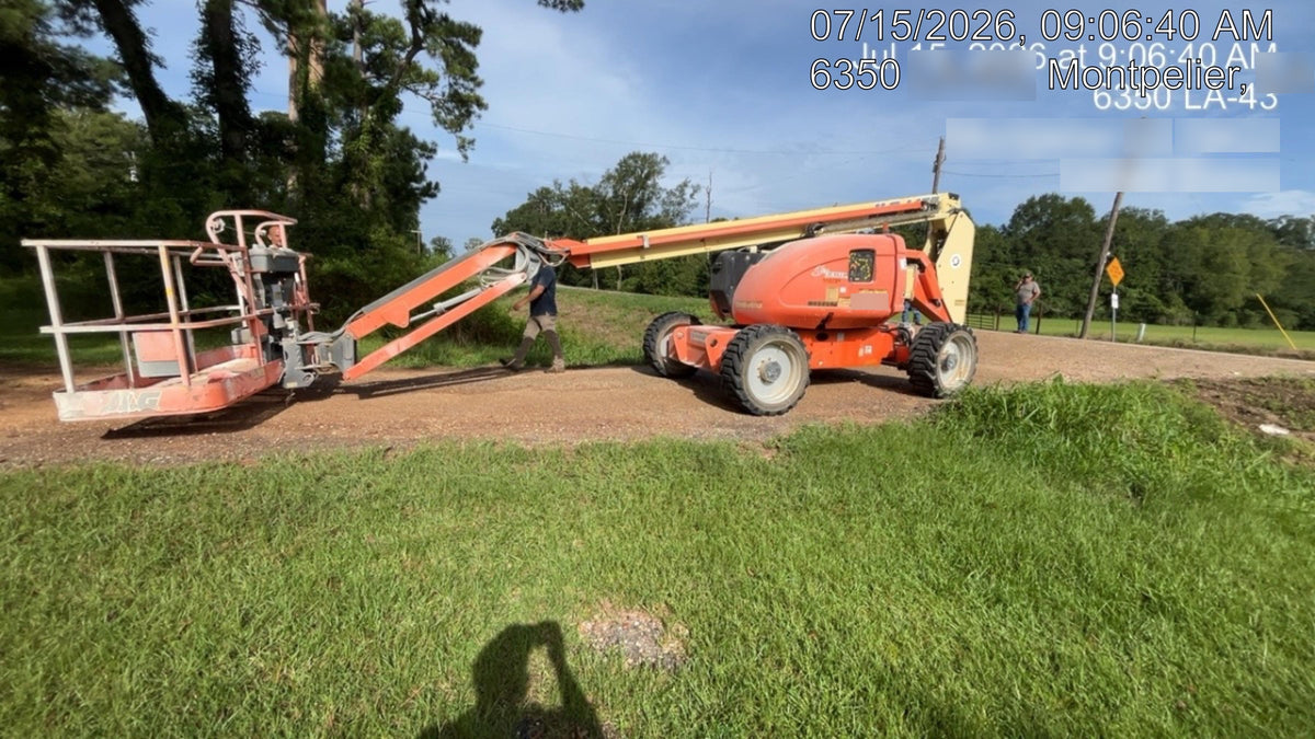 2021 JLG 600AJ