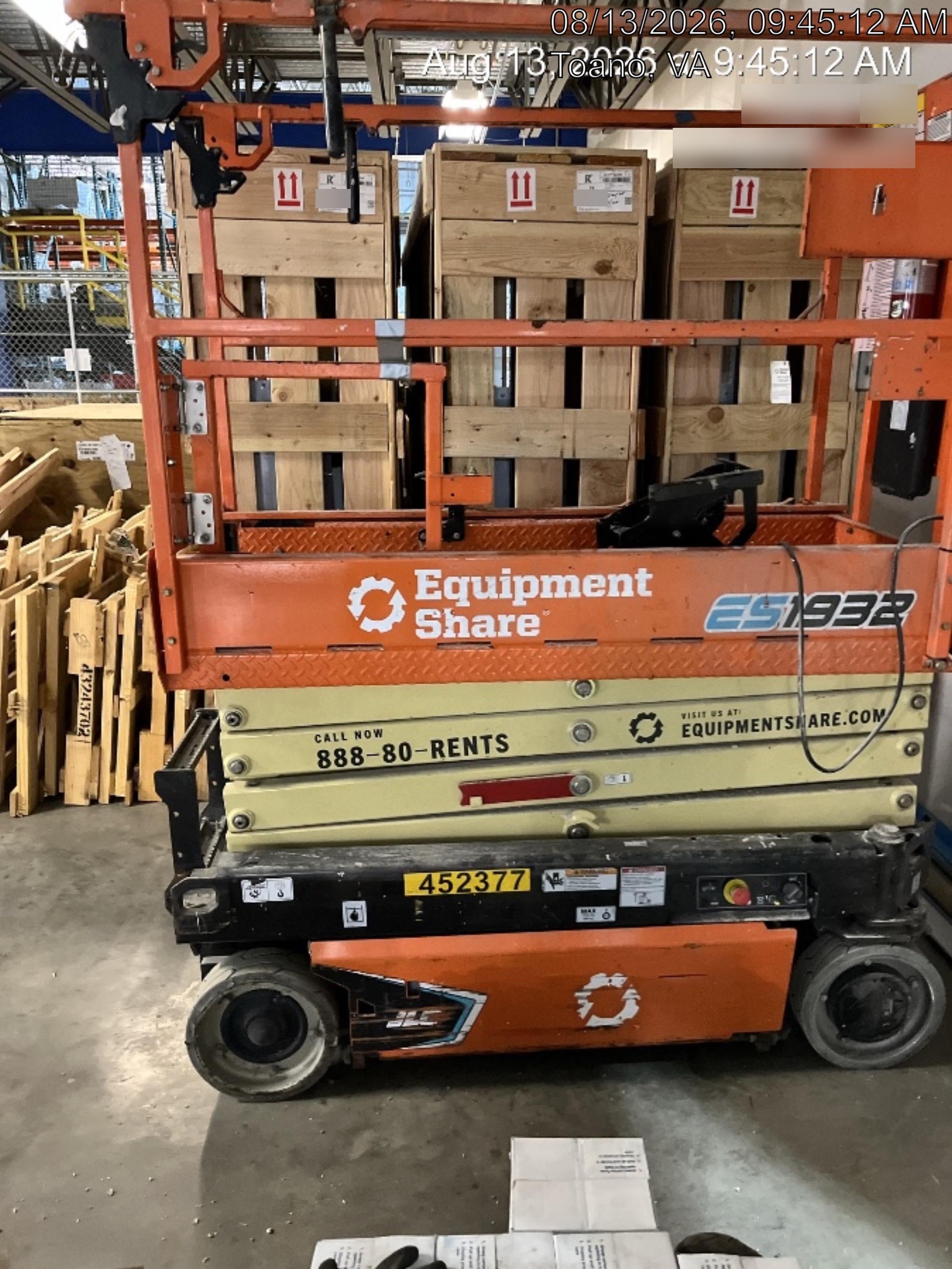2024 JLG ES1932